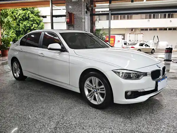 BMW 3 Series 2016