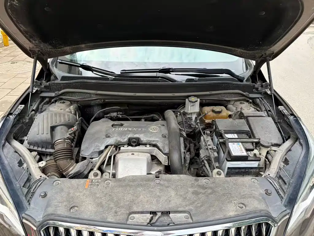 Buick Envision Plus 2017 — фото 9