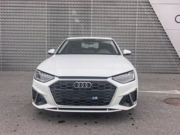 Audi A4L 2023