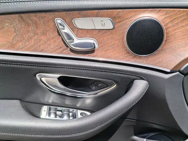 Mercedes-Benz E-Class 2017