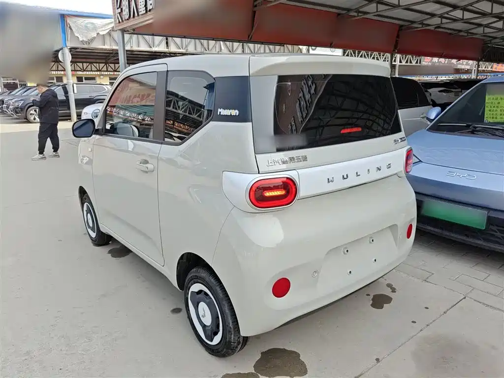 Wuling MINIEV 2025