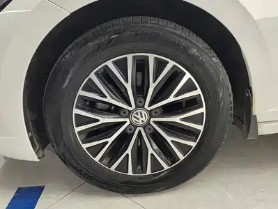 Volkswagen Sagitar 2020
