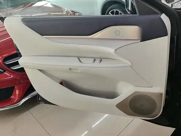 Buick Zhijing L7 2025