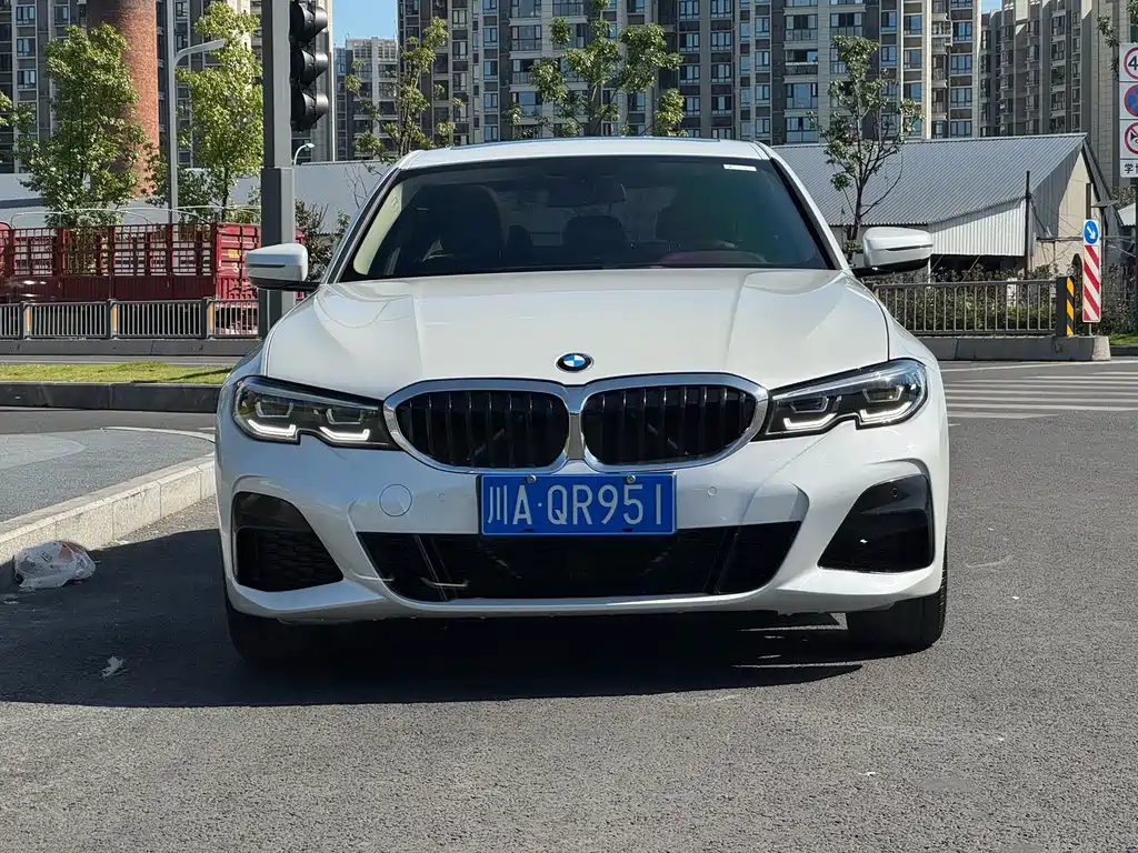 BMW 3 Series 2021