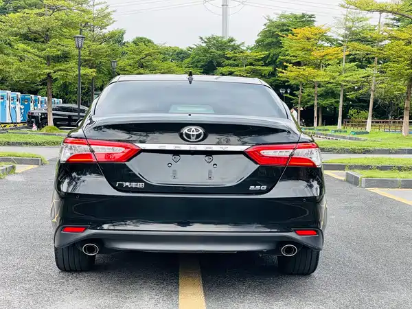 Toyota Camry 2021