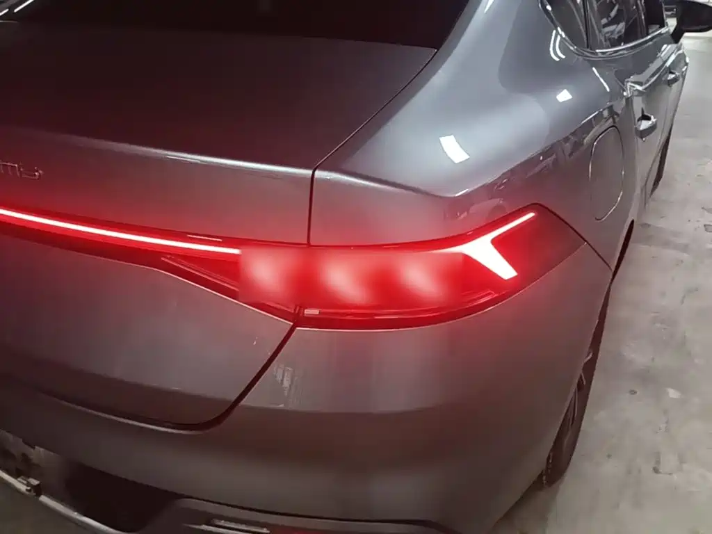 BYD Qin PLUS 2023 — фото 8