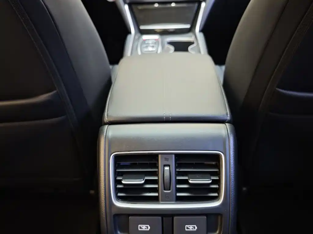 Honda Accord 2022 — фото 14