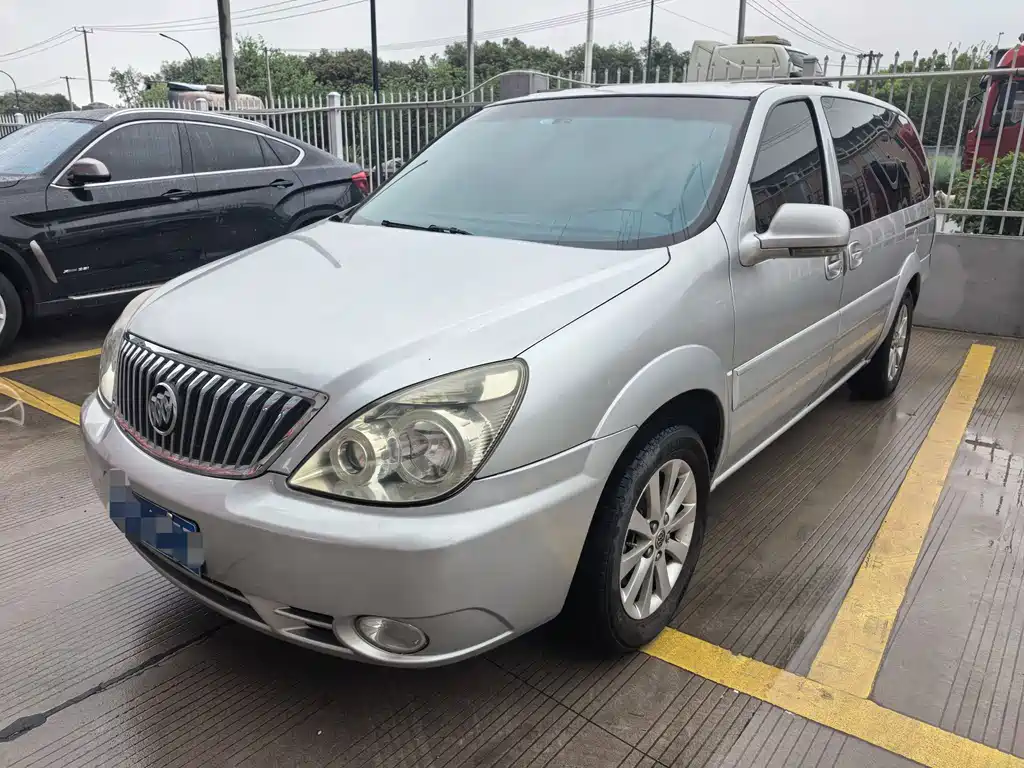 Buick GL8 2015
