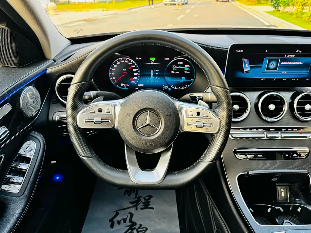 Mercedes-Benz C-Class 2019 — фото 9