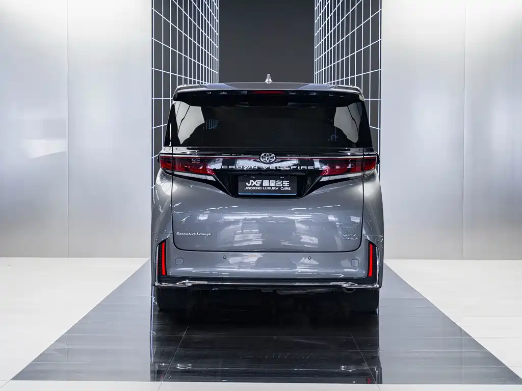 Toyota Vellfire 2024 — фото 15