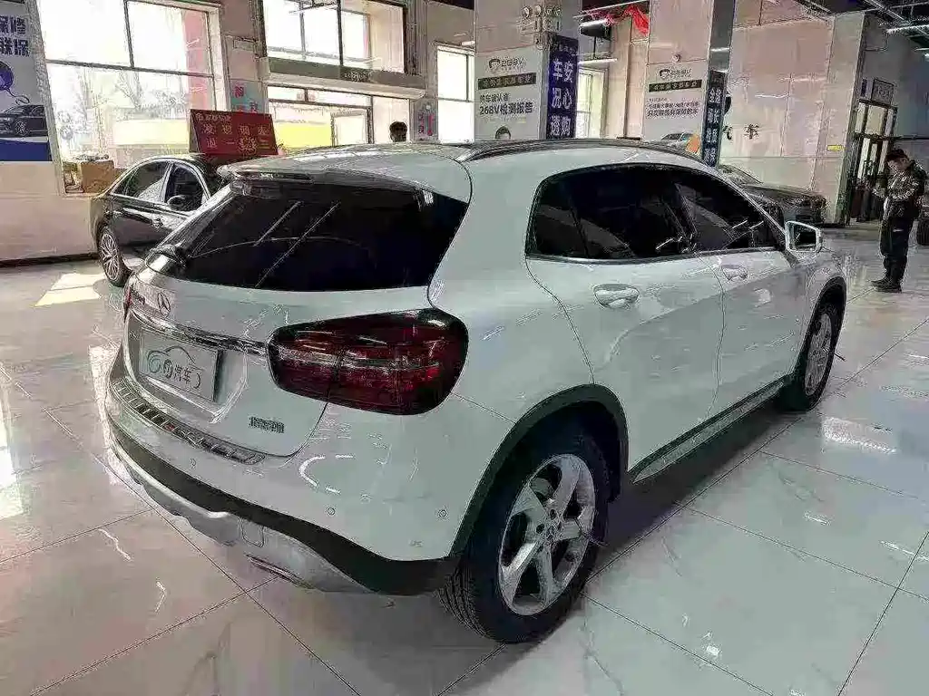 Mercedes-Benz GLA 2017 — фото 5