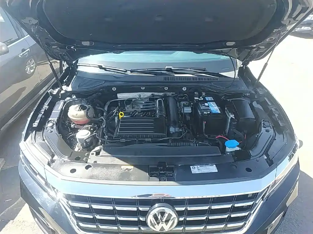 Volkswagen Passat 2019 — фото 20