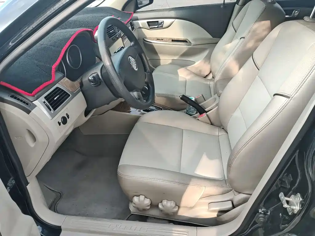 Buick Excelle 2016