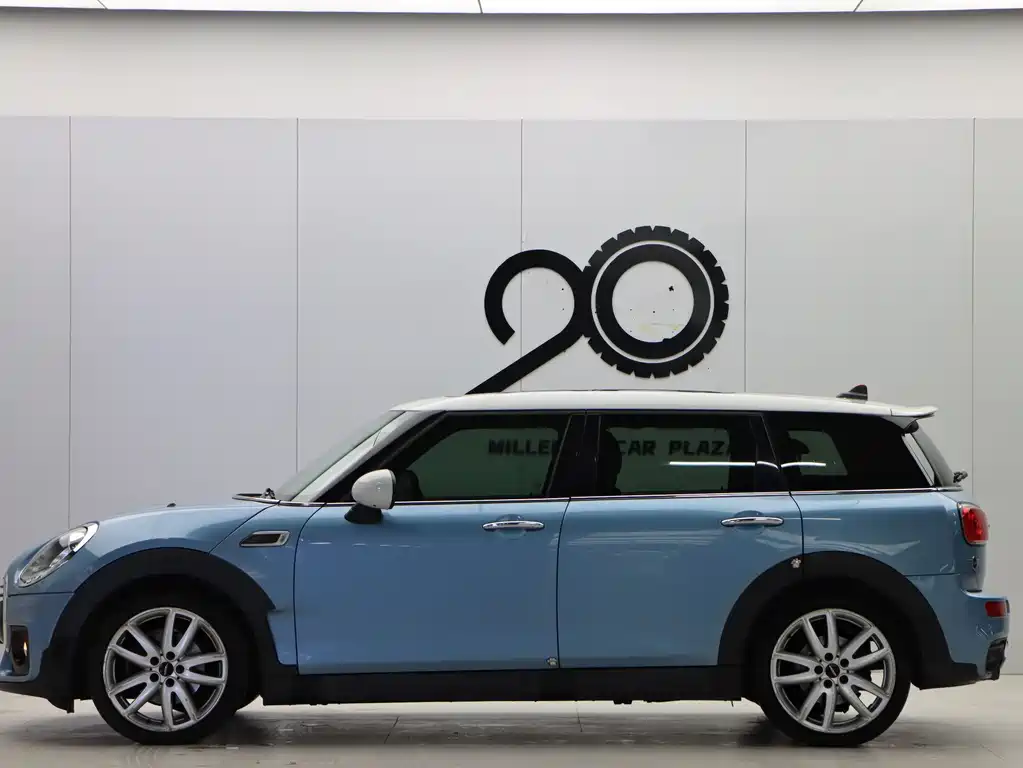 MINI Clubman 2019 — фото 7