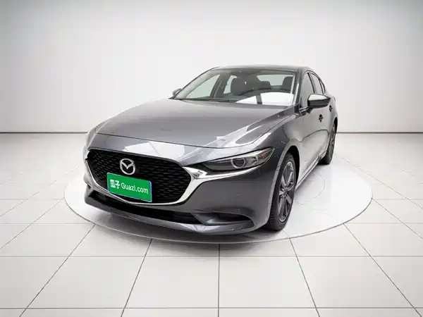 Mazda 3 Axela 2023
