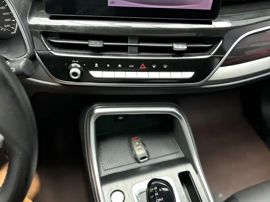 Haval H6 2023 — фото 11
