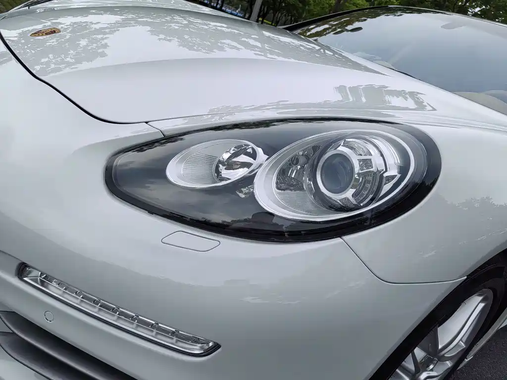 Porsche Panamera 2014 — фото 10