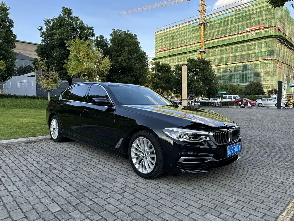 BMW 5 Series 2019