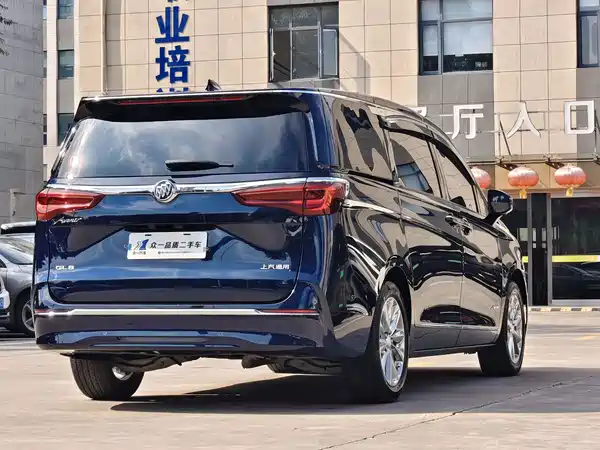 Buick GL8 2022