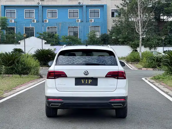Volkswagen Tharu 2019