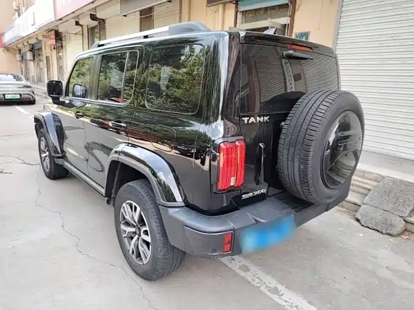 Tank 300 2022