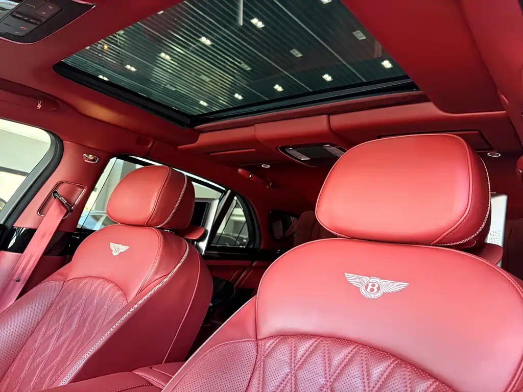 Bentley Mulsanne 2018 — фото 6