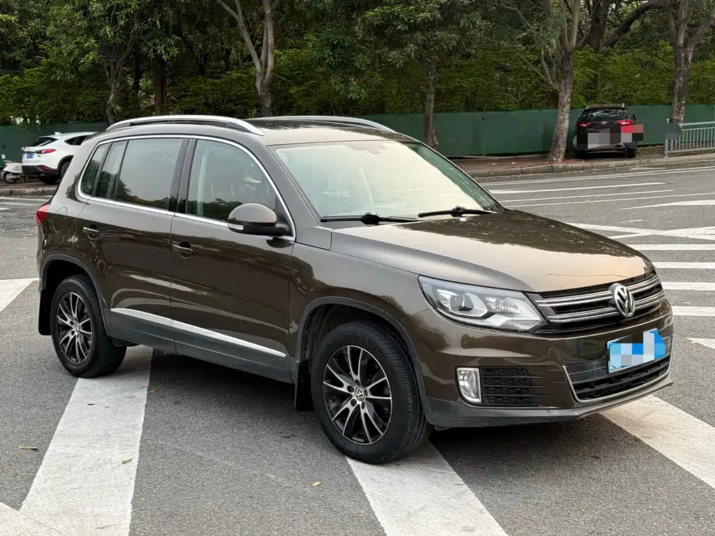Volkswagen Tiguan 2015 — фото 3
