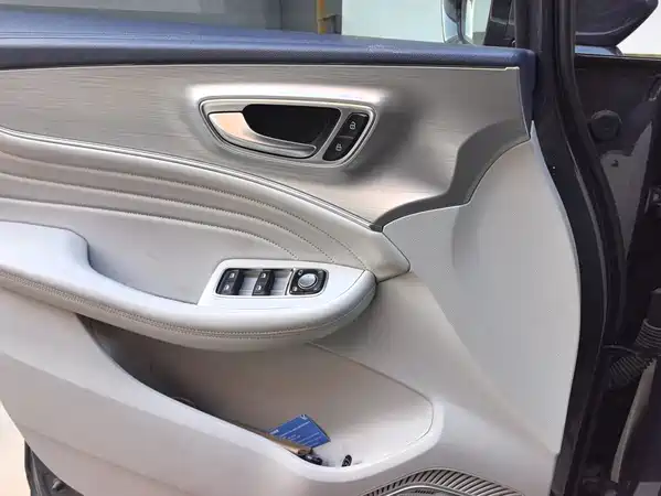 Roewe iMAX8 2020