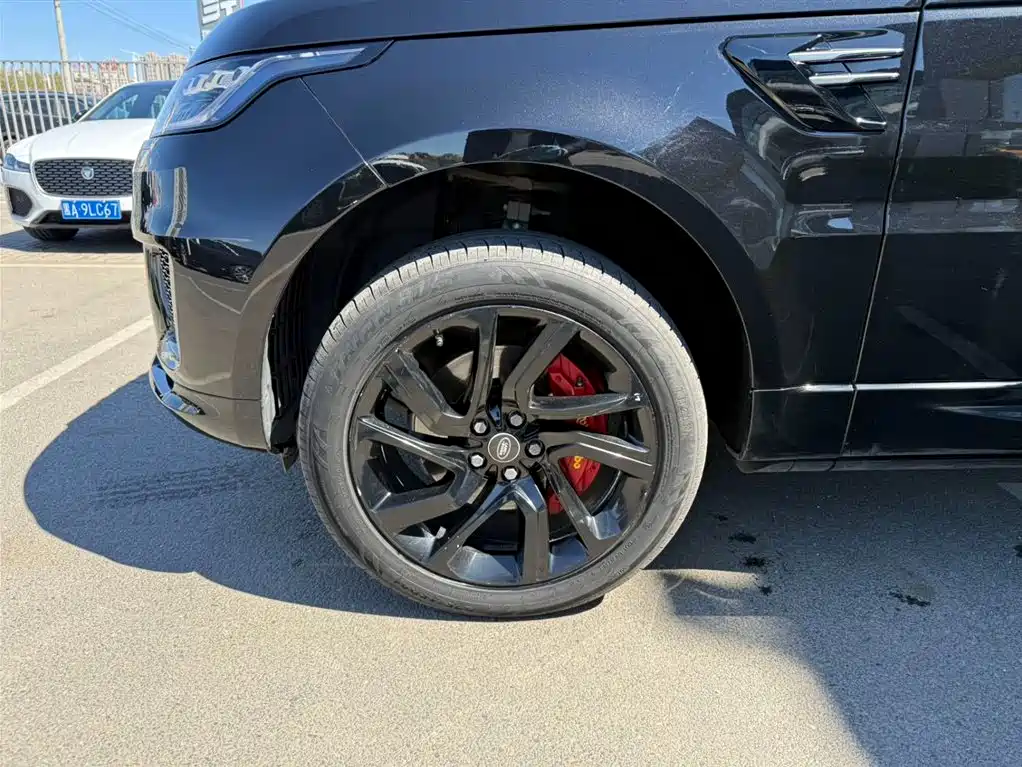 Land Rover Sport 2020 — фото 7