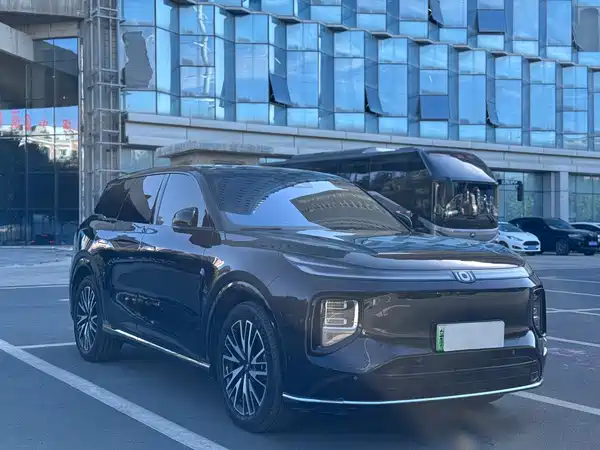 Changan Qiyuan Q07 2025