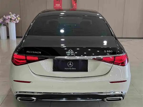 Mercedes-Benz Maybach S-Class 2023