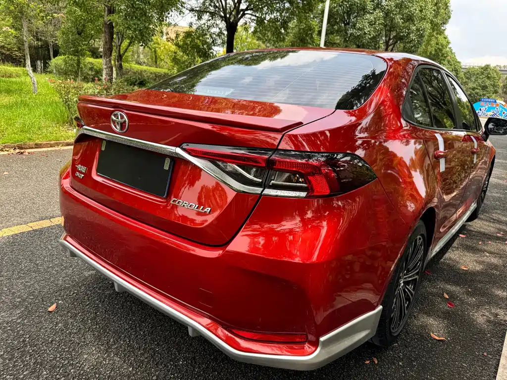 Toyota Corolla 2021 — фото 12
