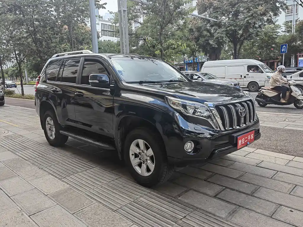 Toyota Prado 2018 — фото 5