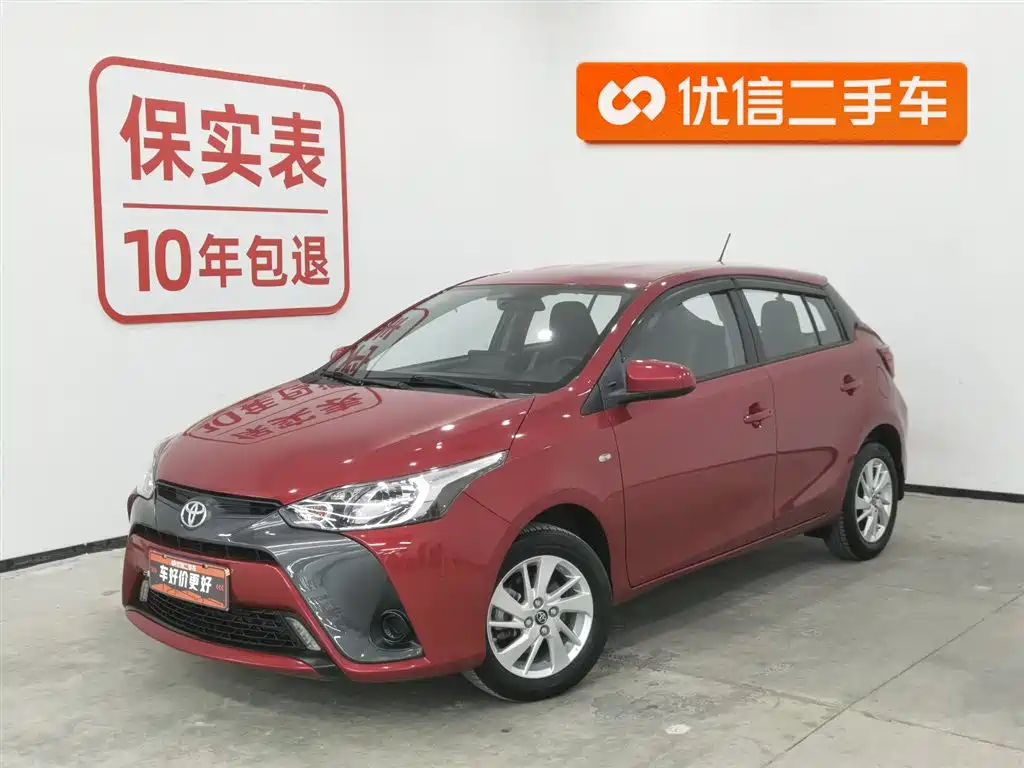 Toyota Yaris L 2021