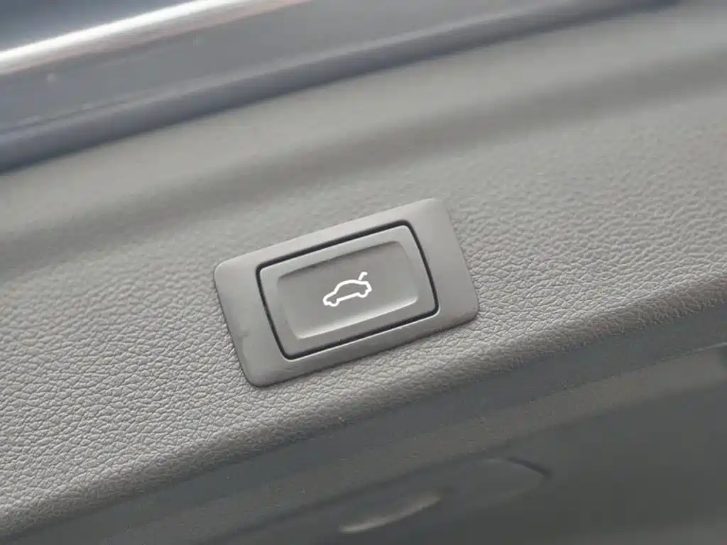 Audi Q3 2022 — фото 11