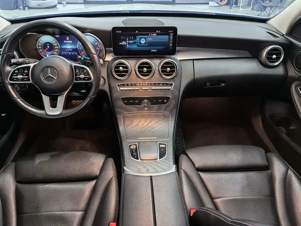 Mercedes-Benz C-Class 2019 — фото 11