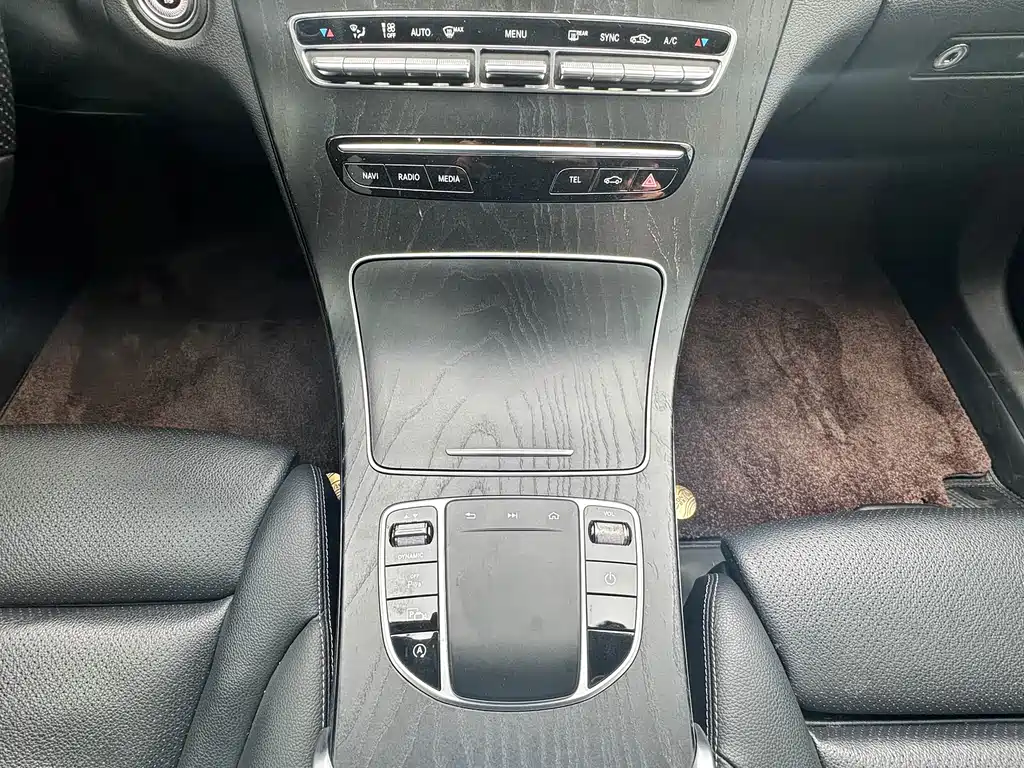 Mercedes-Benz C-Class 2020 — фото 6