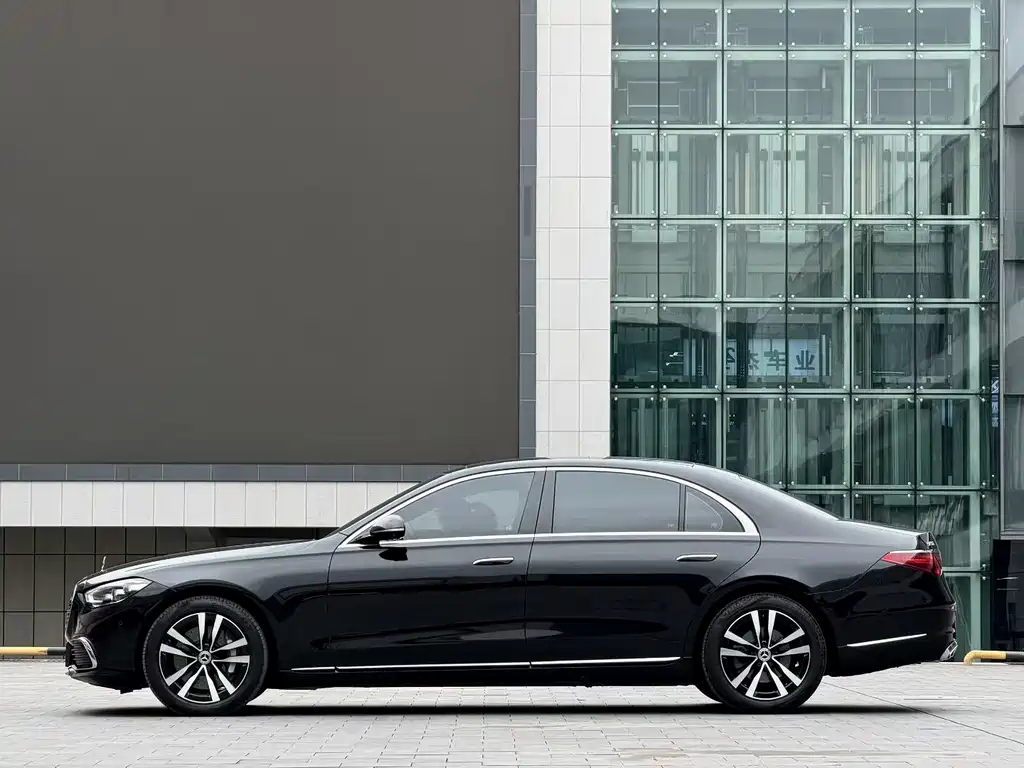 Mercedes-Benz S-Class 2022 — фото 4