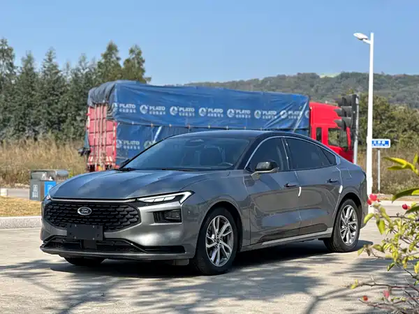Ford Mondeo 2023