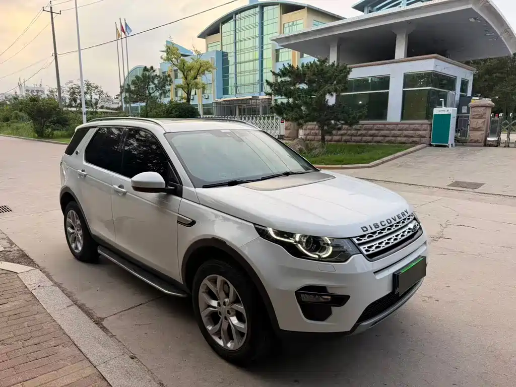 Land Rover Discovery Sport 2018 — фото 2