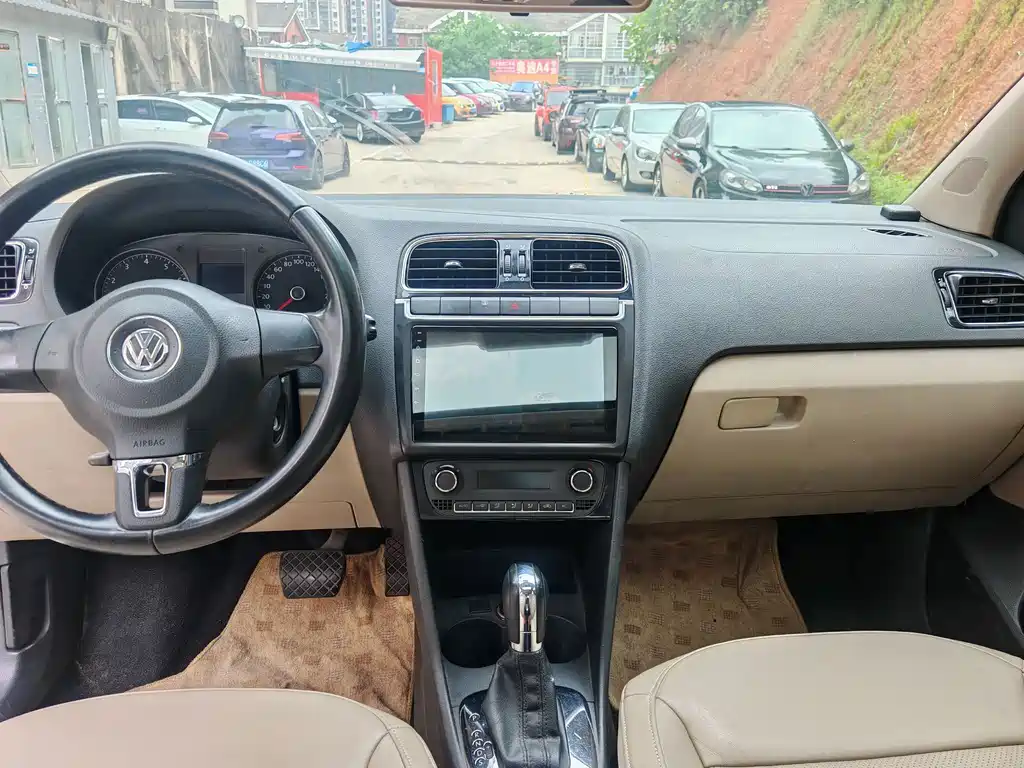 Volkswagen Polo 2012