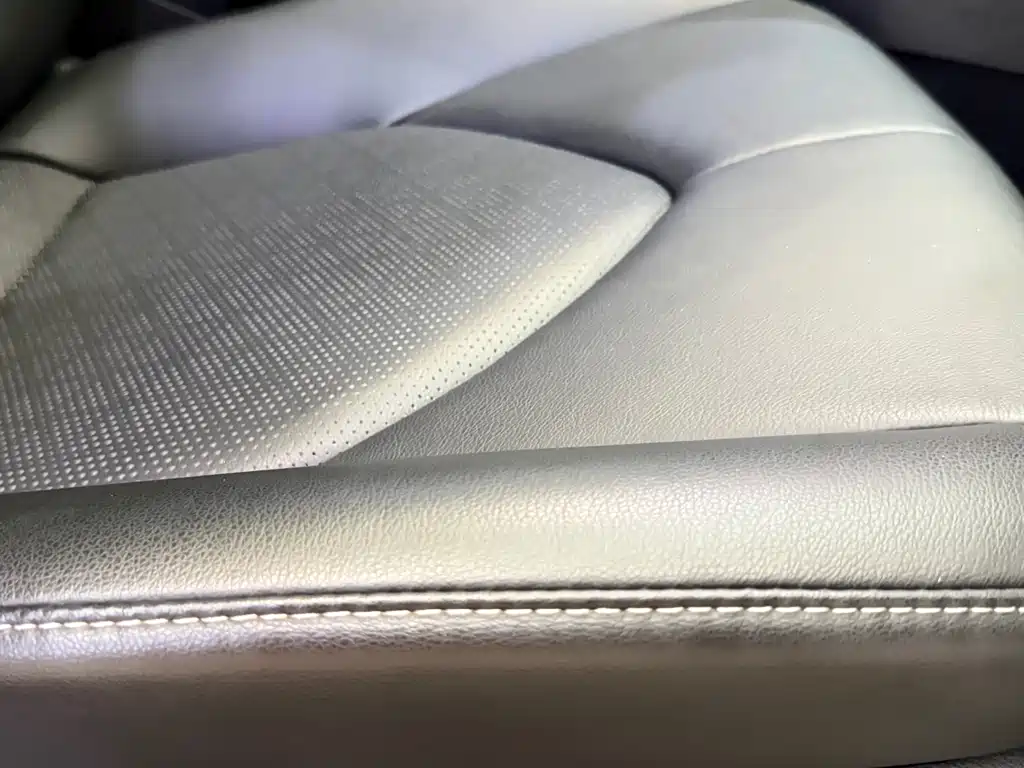 Toyota Camry 2024 — фото 16