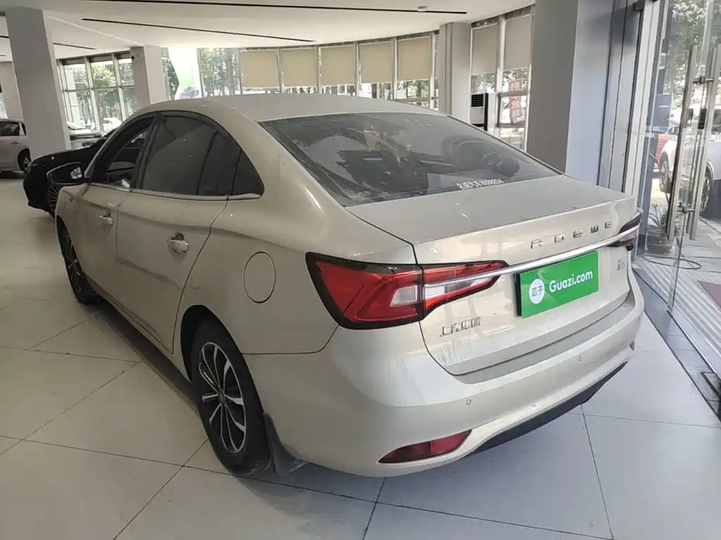 Roewe i5 2020