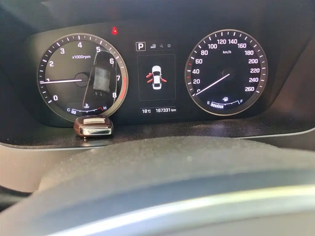Hyundai Sonata 2016 — фото 13