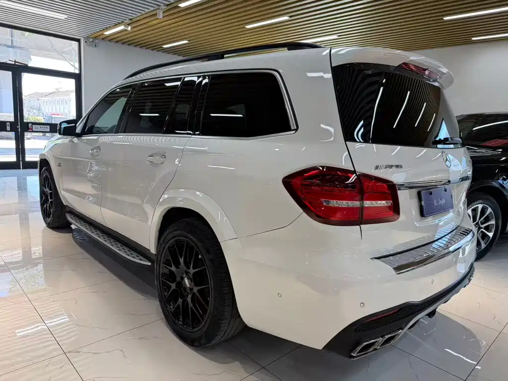 Mercedes-Benz GLS 2017 — фото 6