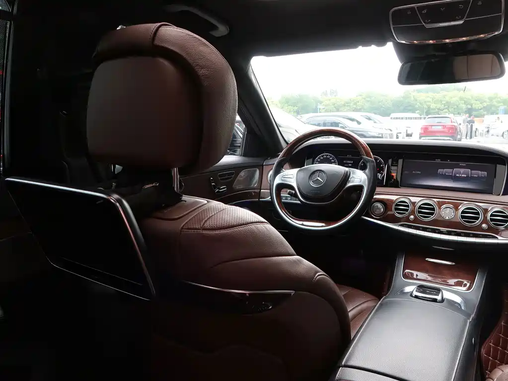 Mercedes-Benz S-Class 2015 — фото 9