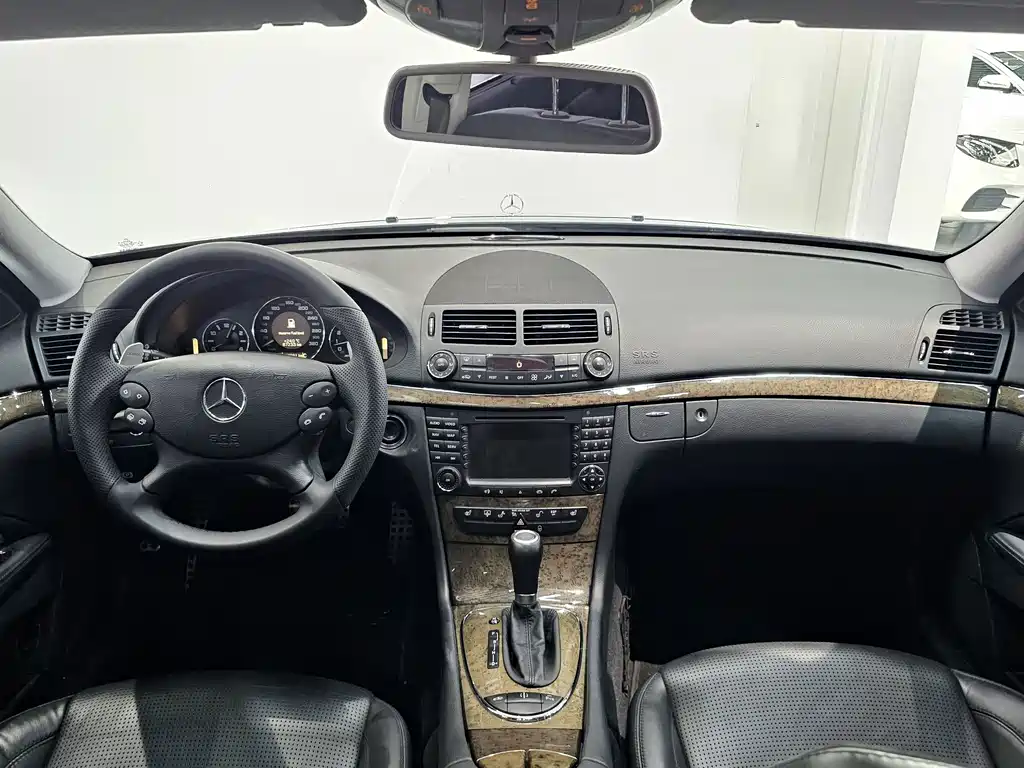 Mercedes-Benz E-Class AMG 2007 — фото 13