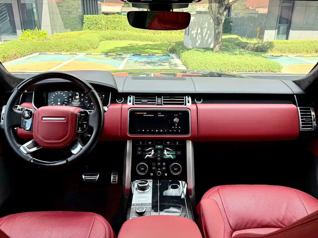 Land Rover Range Rover 2022 — фото 21