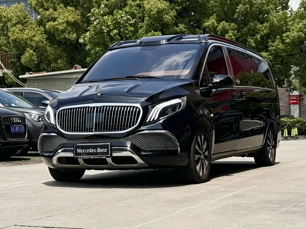 Mercedes-Benz Vito 2023 — фото 1