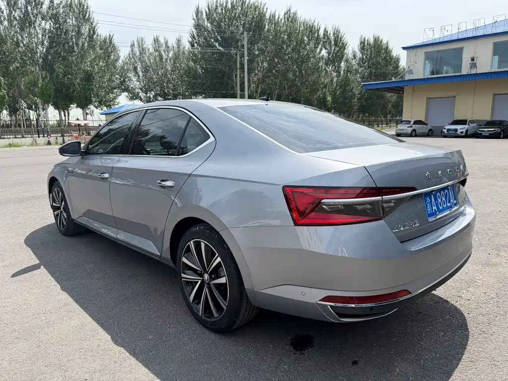 Skoda Superb 2024